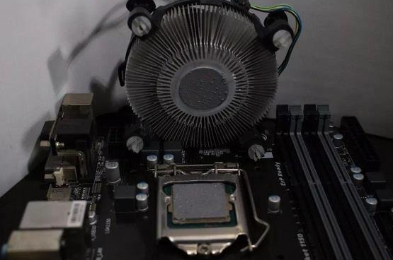 电脑如何组装 电脑如何组装