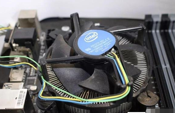 电脑如何组装 电脑如何组装